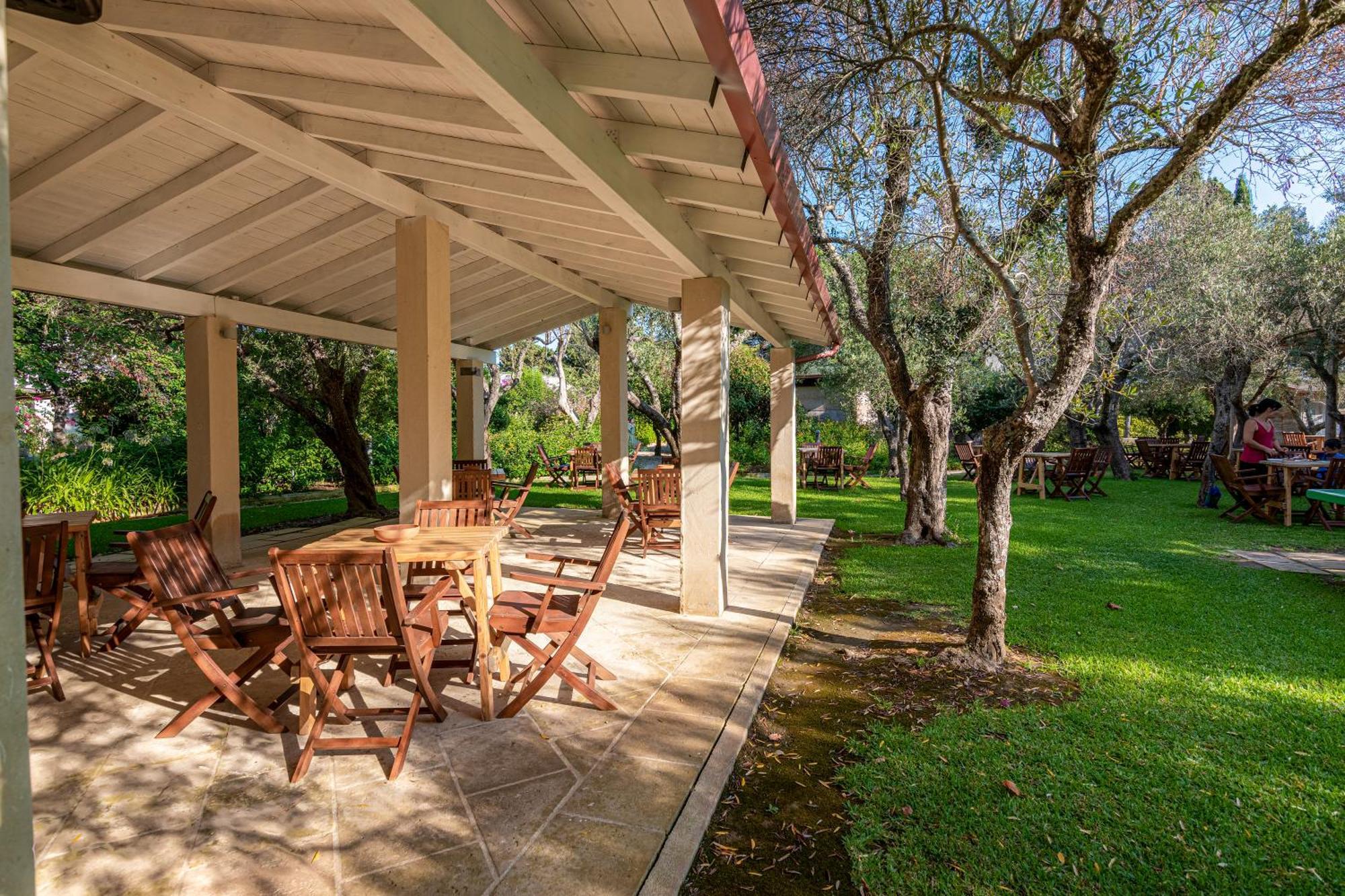 Bio Agriturismo Salos Alimini Eksteriør bilde