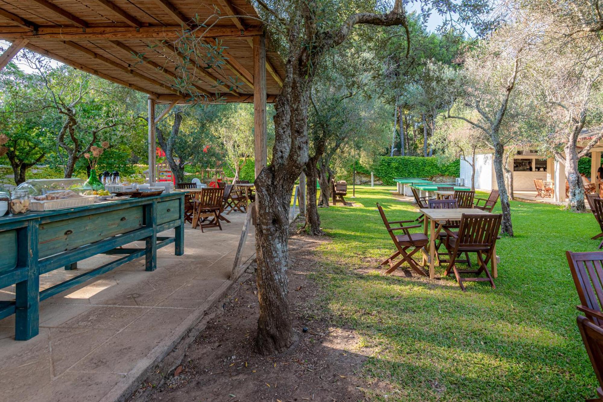Bio Agriturismo Salos Alimini Eksteriør bilde