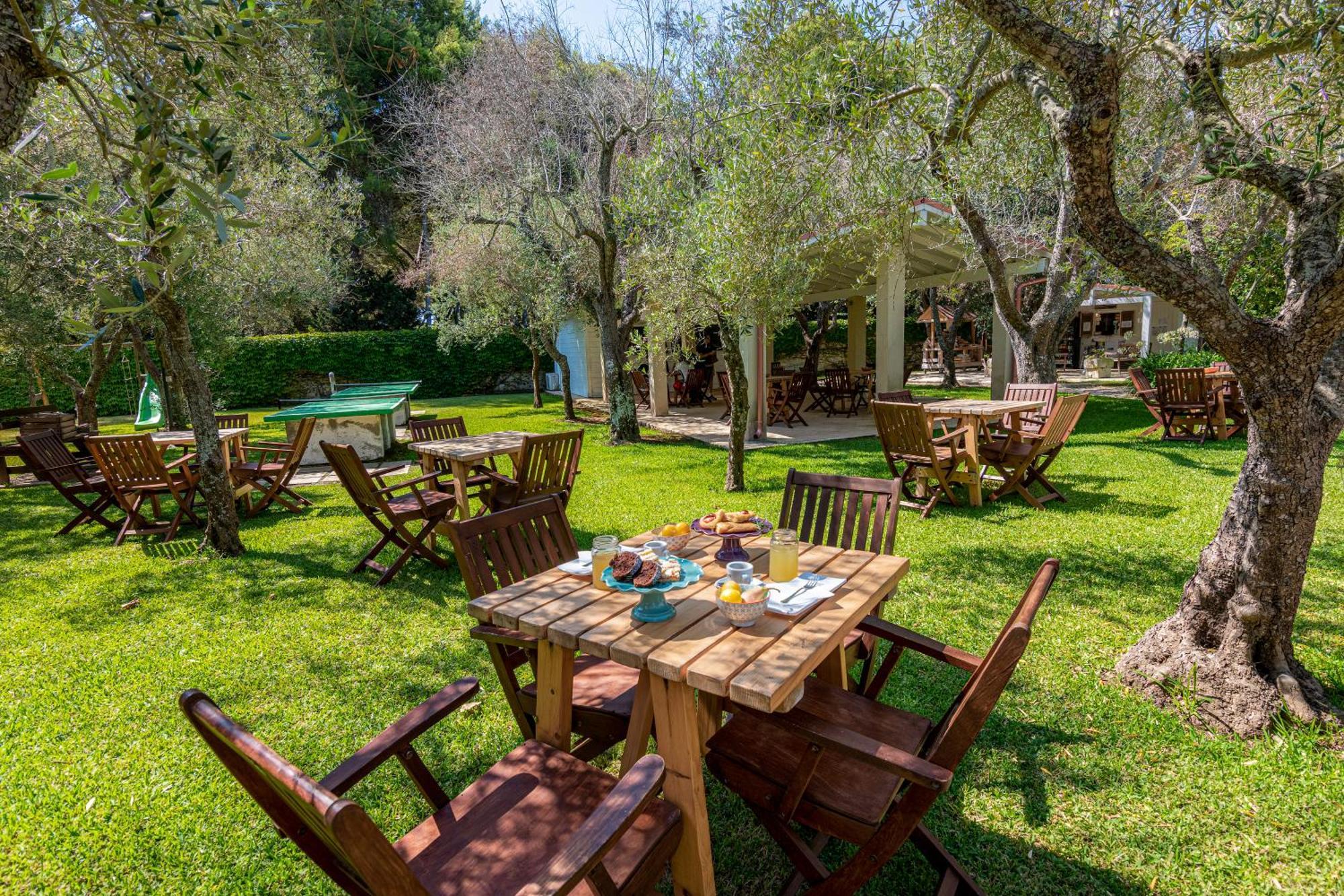 Bio Agriturismo Salos Alimini Eksteriør bilde